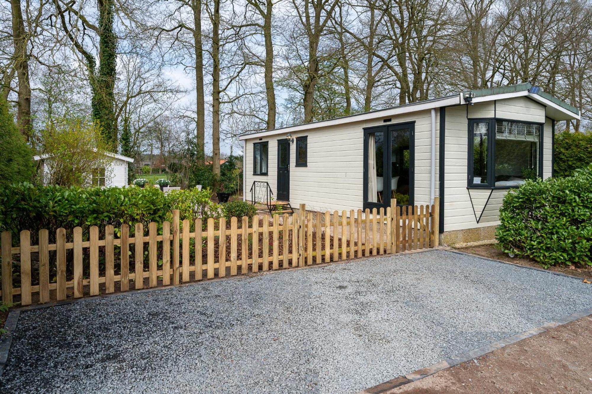 Hotel Chique Chalet Met Zicht Over De Weilanden Op De Veluwe Epe Exterior foto